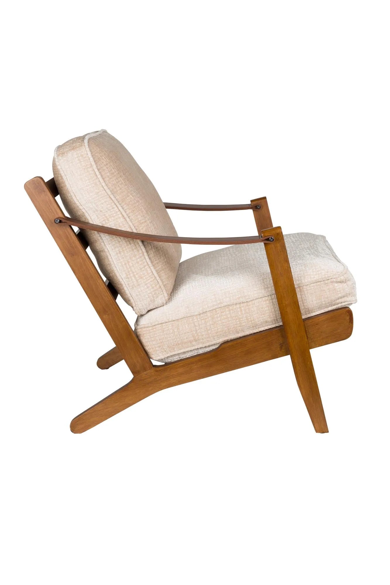 Der Loungesessel Washington vereint edles Mangoholz mit Vintage-Charme und bietet stilvollen Komfort für jeden Raum.