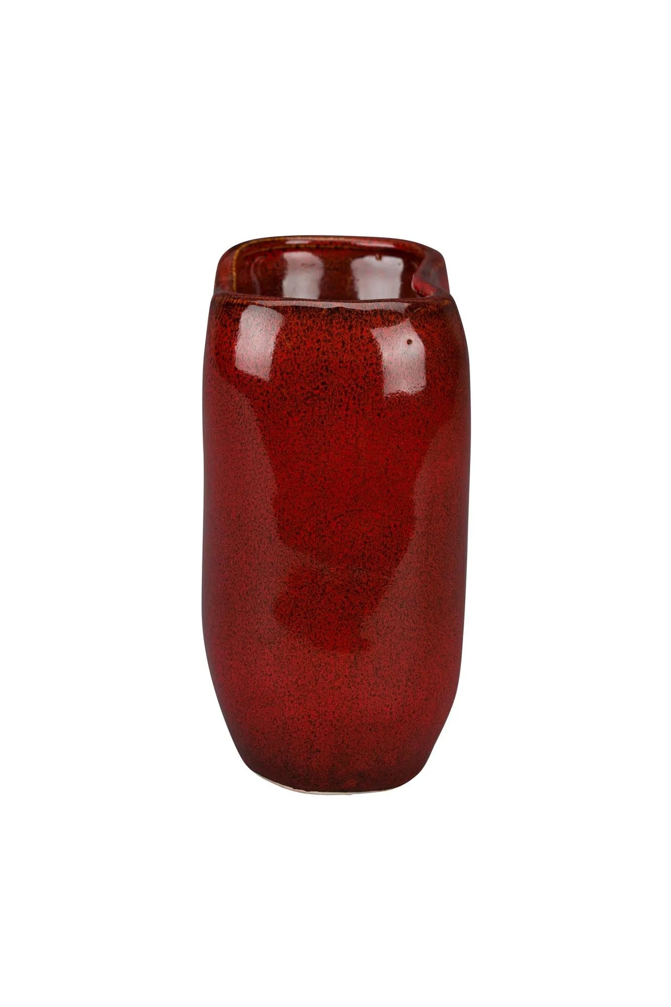 Die Vase Edna S von Dutchbone besticht durch ihr elegantes Design und hochwertige Verarbeitung, ideal für stilvolle Dekoration.
