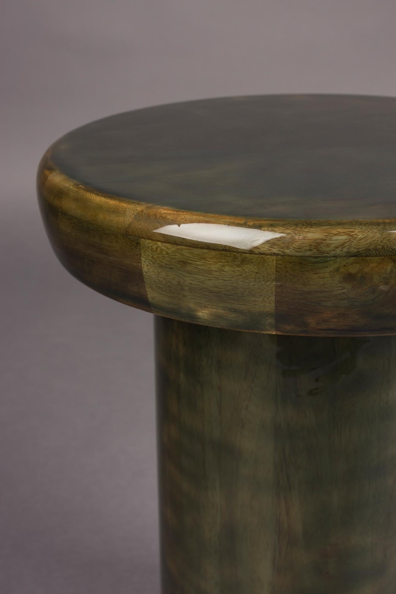Eleganter Beistelltisch Mush S von Dutchbone, ideal für stilvolle Akzente in jedem Raum, mit modernem Design und hochwertiger Verarbeitung.