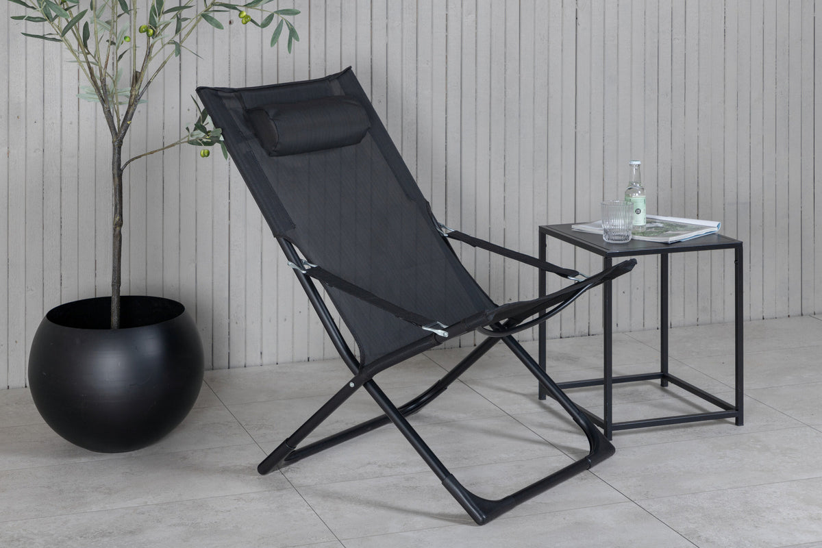 Sevilla Sun Lounge in Schwarz präsentiert im Onlineshop von KAQTU Design AG. Liegestuhl ist von Venture Home
