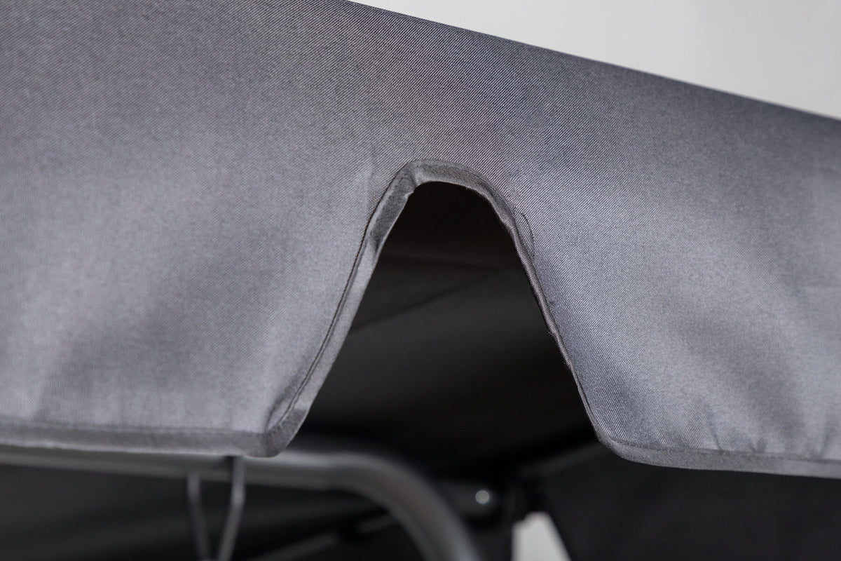 Montreal Sofa in Schwarz präsentiert im Onlineshop von KAQTU Design AG. Schaukel Outdoor ist von Venture Home