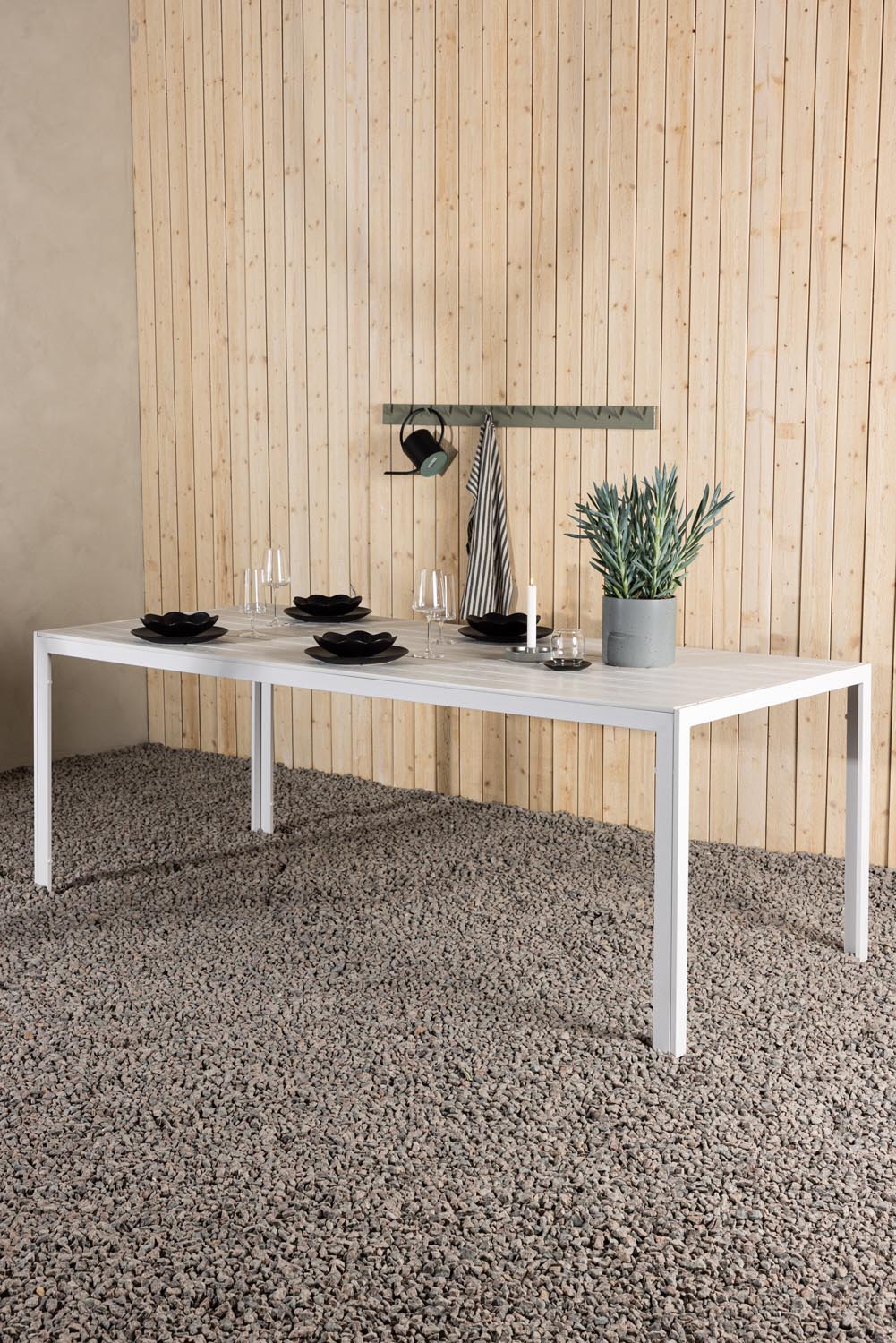 Break Gartentisch rechteckig in Weiss präsentiert im Onlineshop von KAQTU Design AG. Gartentisch ist von Venture Home