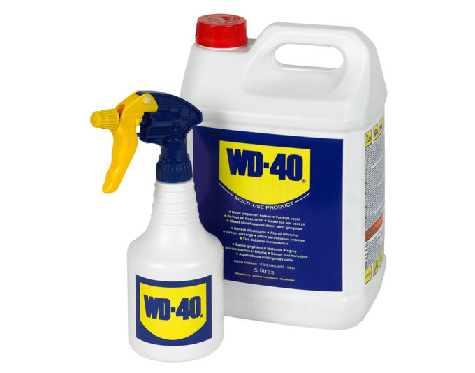 WD-40 Schmiermittel Kanister 5 l + Pumpzerstäuber in  präsentiert im Onlineshop von KAQTU Design AG. Haushaltshilfen ist von WD-40