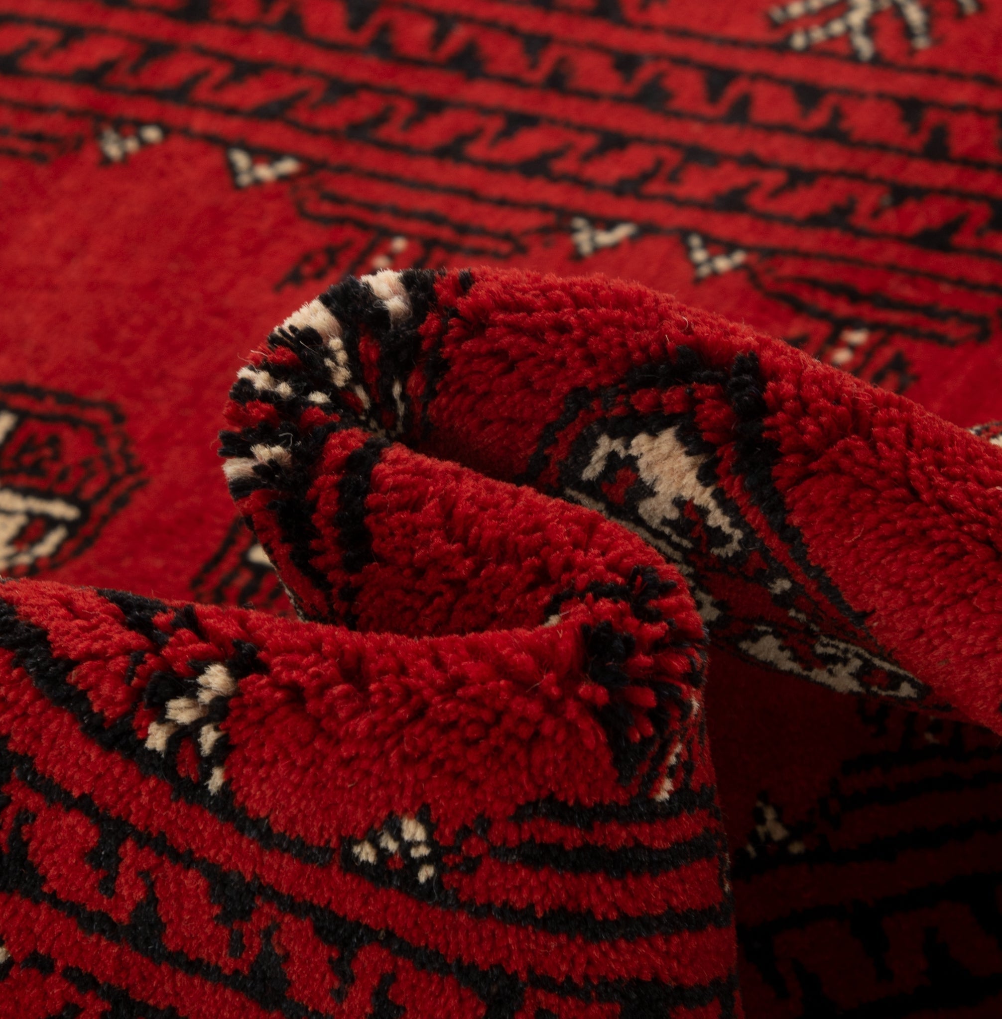 103x188 Afghan in Rot präsentiert im Onlineshop von KAQTU Design AG. Teppich ist von Vidal