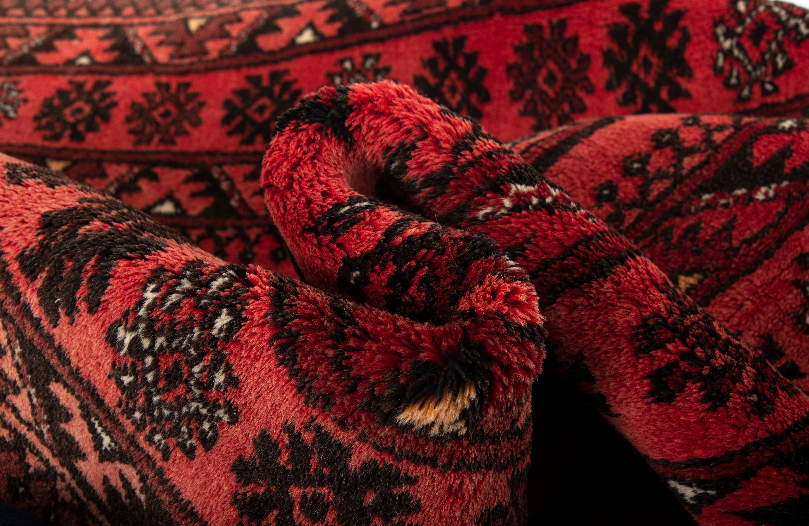 128x86  Afghan in Rot präsentiert im Onlineshop von KAQTU Design AG. Teppich ist von Vidal