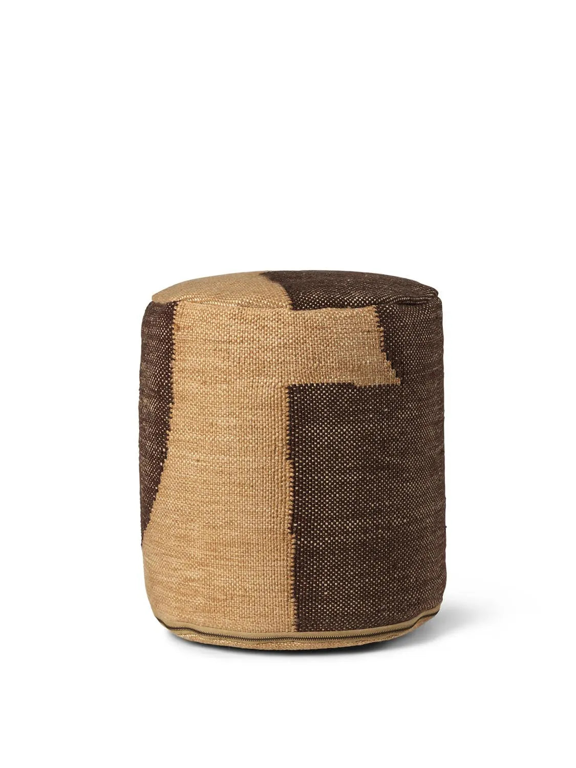 Moderner Forene Pouf von Ferm Living – skandinavische Eleganz pur.