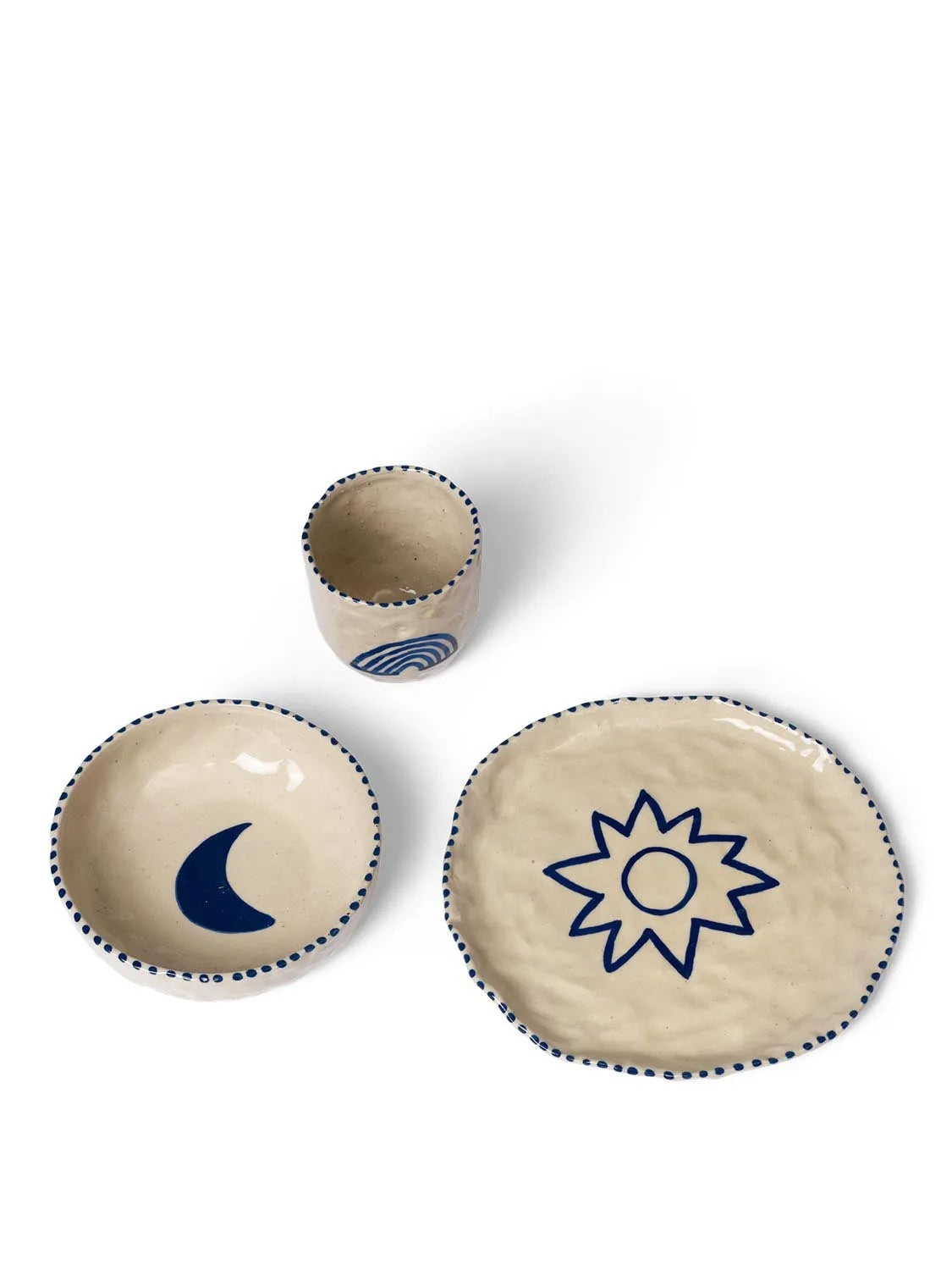 Naive Ceramic Set von Ferm Living: Skandinavische Ästhetik pur.