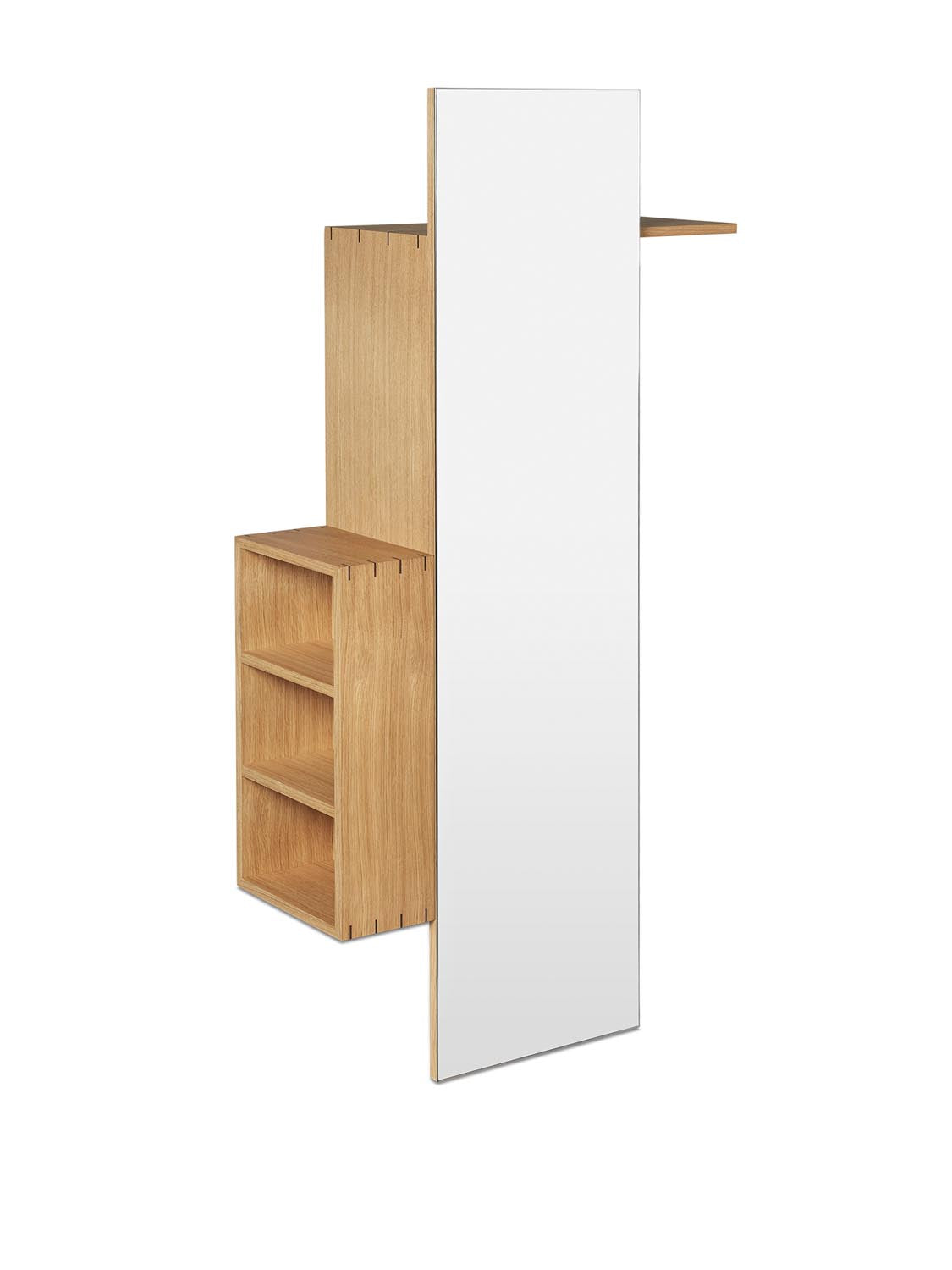 Moderner Bon Hallway Abfallkorb von Ferm Living aus Eichenfurnier.