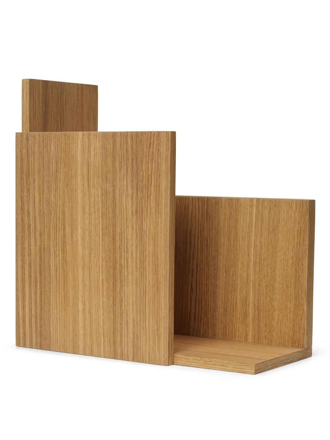 Stilvolles Stagger Regal Square von Ferm Living für Ihr Zuhause.