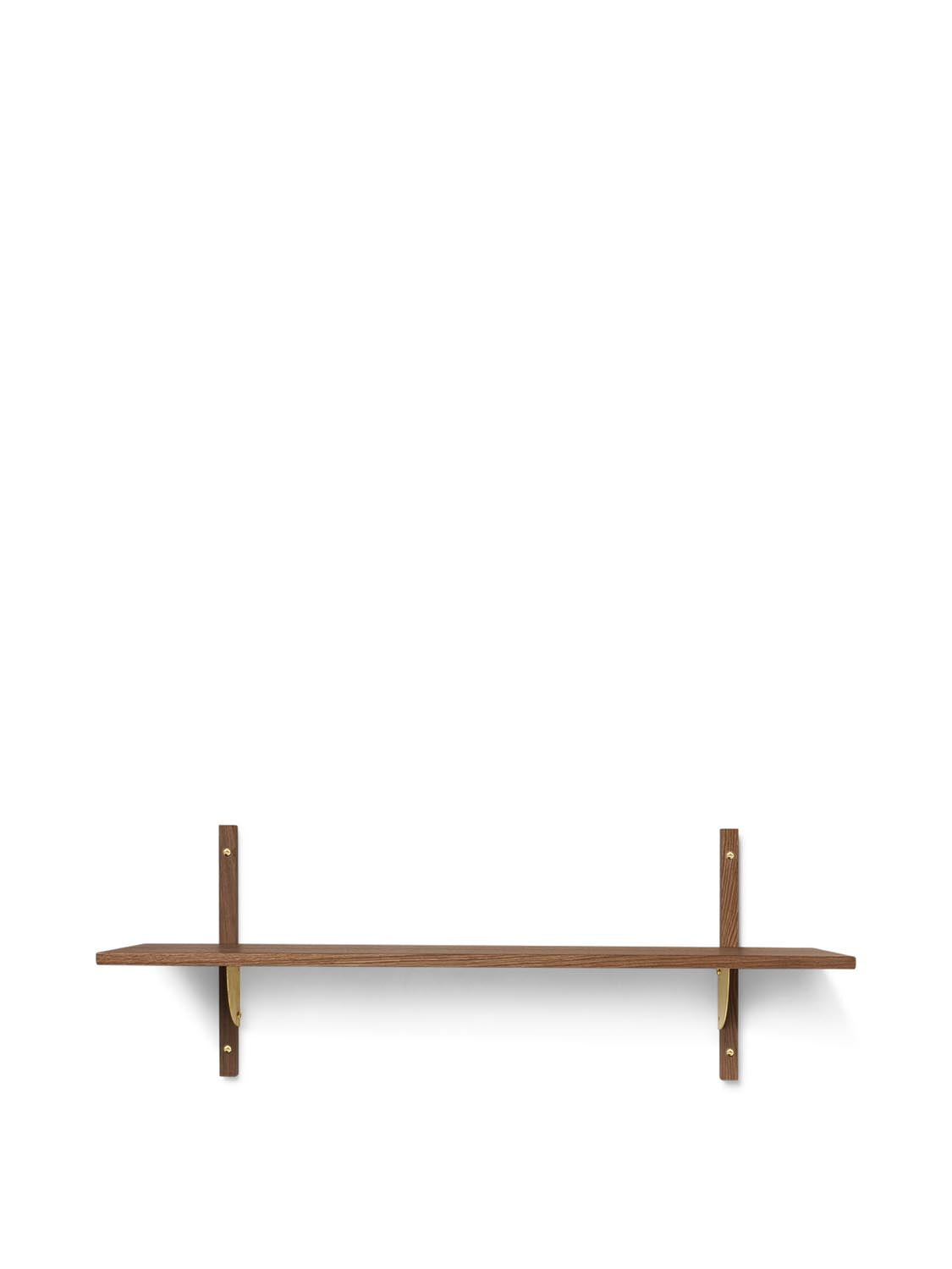 Das Sector Regal von Ferm Living: Funktionalität trifft auf 50er-Jahre-Stil, aus FSC™-zertifiziertem Holz und Messing, vielseitig und zeitlos.