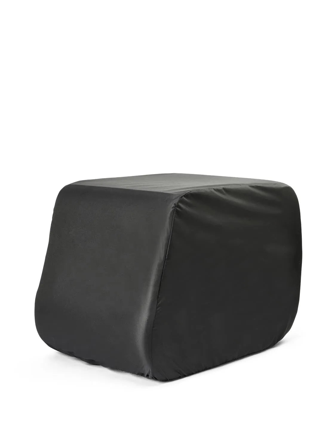 Schützen Sie Ihre Rouli Center Module und Poufs stilvoll mit der wasserabweisenden, atmungsaktiven Schutzhülle von Ferm Living.