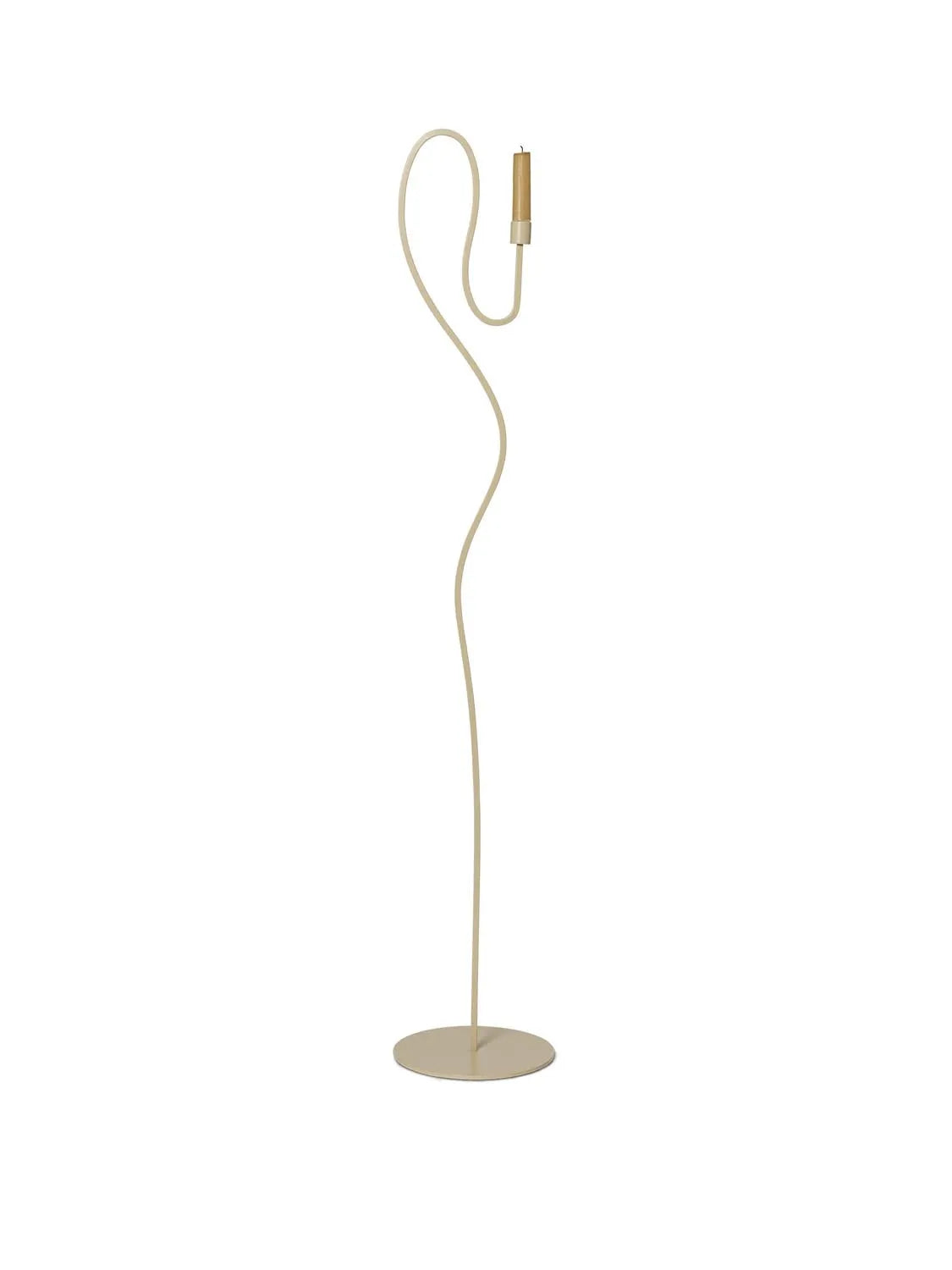 Valse Floor Kerzenhalter: Skandinavisches Design von Ferm Living.