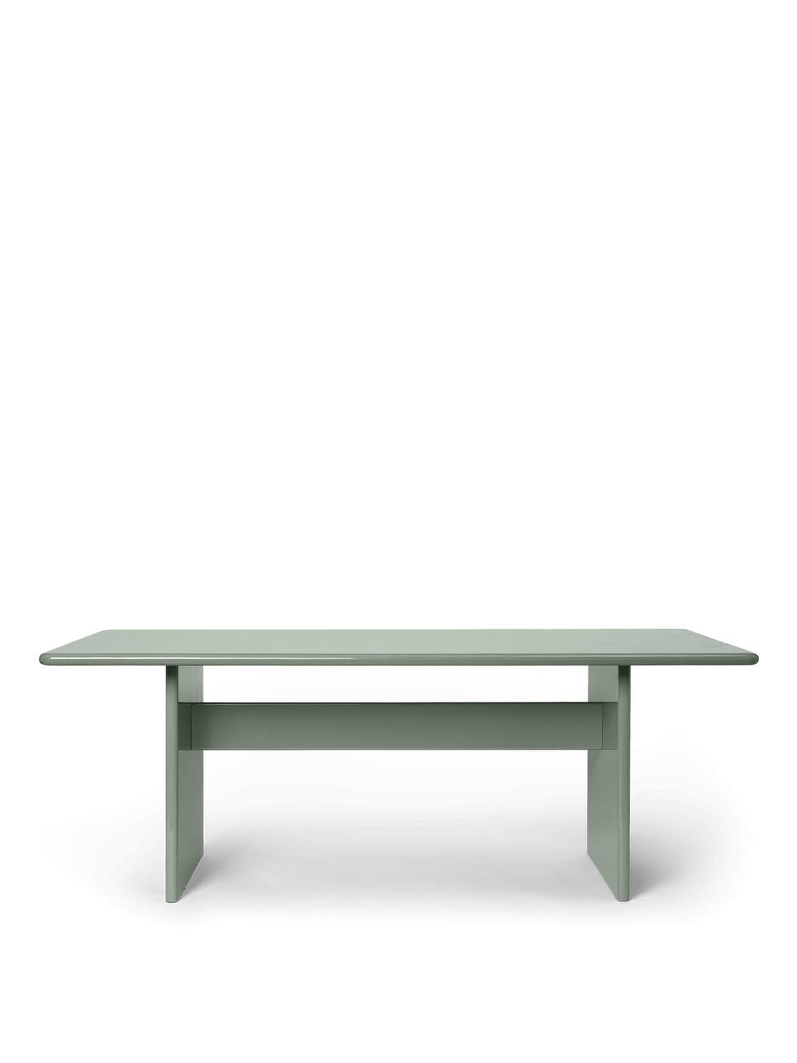 Der Rink Esstisch Small von Ferm Living: Elegantes Design, FSC®-zertifiziert, ideal für kleine Räume, pflegeleicht, einfach zu montieren.