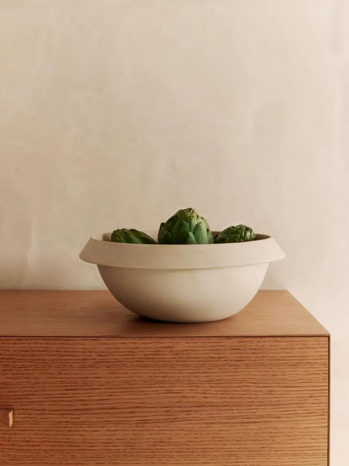 Erena Servierschale Ø32 in Sahne präsentiert im Onlineshop von KAQTU Design AG. Platte ist von Ferm Living