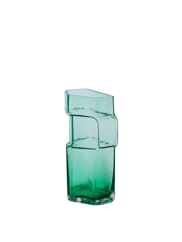 Muro Vase H23  in Recyceltes Grün präsentiert im Onlineshop von KAQTU Design AG. Vase ist von Ferm Living