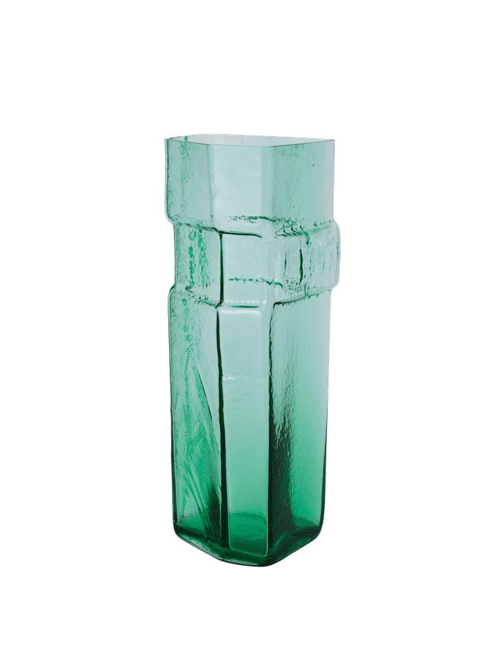 Muro Vase H38  in Recyceltes Grün präsentiert im Onlineshop von KAQTU Design AG. Vase ist von Ferm Living