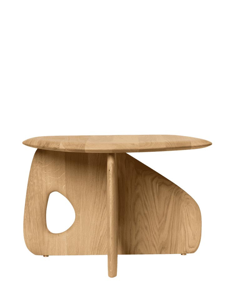 Oar Couchtisch 50 in Natürliche Eiche präsentiert im Onlineshop von KAQTU Design AG. Beistelltisch ist von Ferm Living
