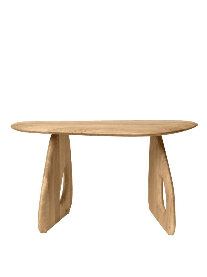 Oar Couchtisch 70 in Natürliche Eiche präsentiert im Onlineshop von KAQTU Design AG. Beistelltisch ist von Ferm Living