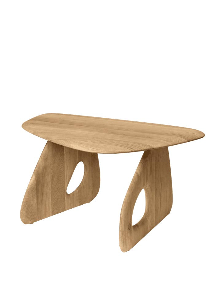 Oar Couchtisch 70 in Natürliche Eiche präsentiert im Onlineshop von KAQTU Design AG. Beistelltisch ist von Ferm Living