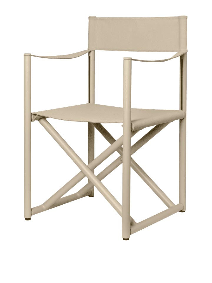 Voya Klappstuhl in Kaschmir präsentiert im Onlineshop von KAQTU Design AG. Gartenstuhl mit Armlehnen ist von Ferm Living