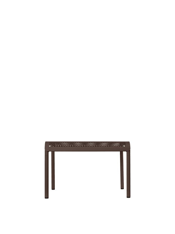 Daplle lounge table 57 x 57