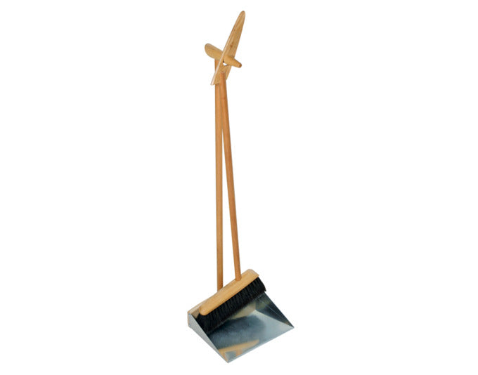 REDECKER Kehrgarnitur Maria Set Buche Inox 90 cm in  präsentiert im Onlineshop von KAQTU Design AG. Haushaltshilfen ist von REDECKER