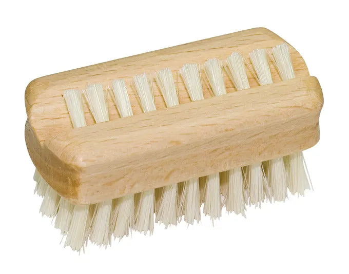 REDECKER Reisenagelbürste Buche Wildschweinborsten 6x2.9 cm in  präsentiert im Onlineshop von KAQTU Design AG. Badzubehör ist von REDECKER