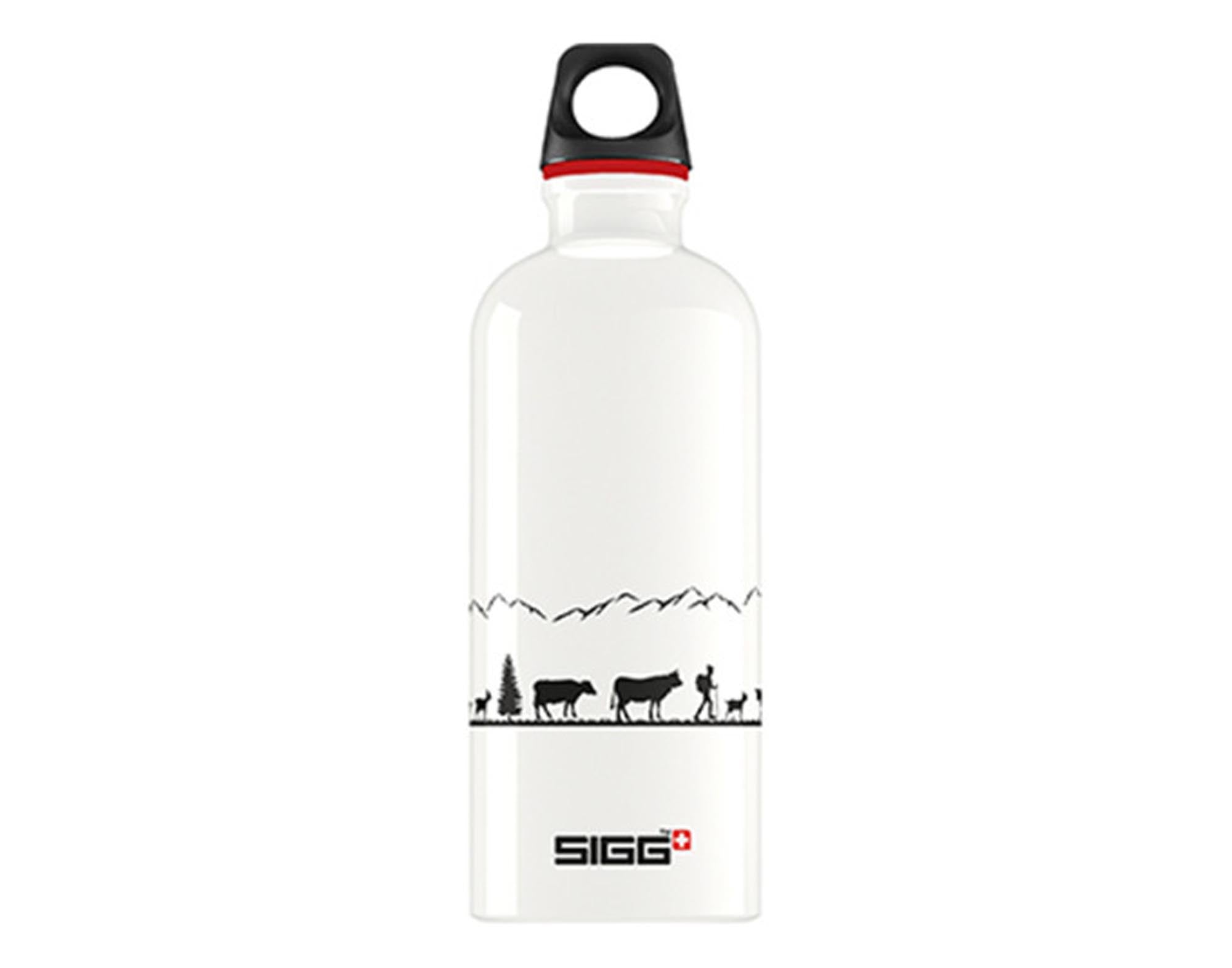 SIGG Trinkflasche Traveller Bottle Swiss Craft 0.6 l in  präsentiert im Onlineshop von KAQTU Design AG. Flasche ist von SIGG