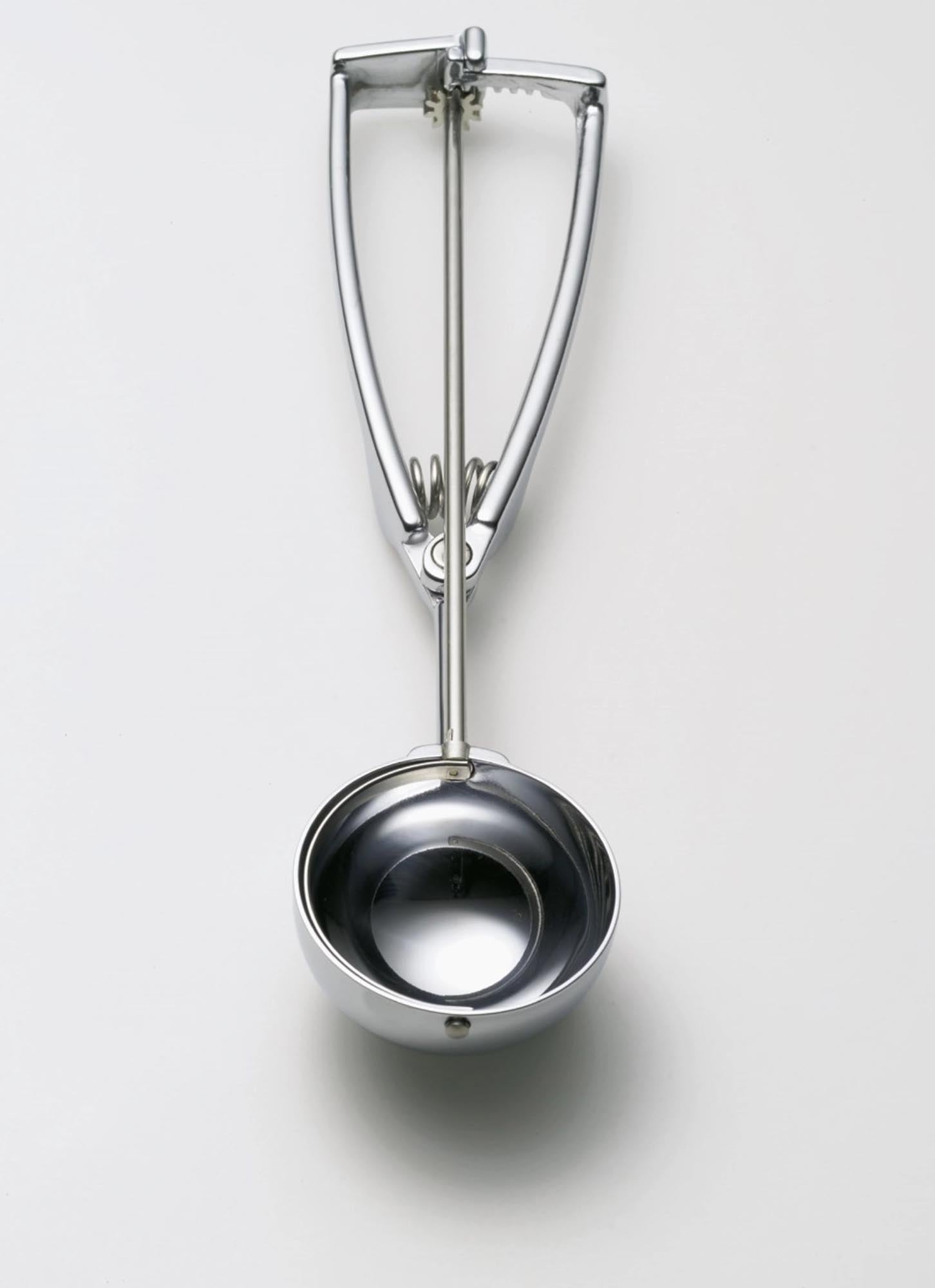 Eisportionierer CR  1/40lt in Silber präsentiert im Onlineshop von KAQTU Design AG. Glacezubehör ist von Stöckel