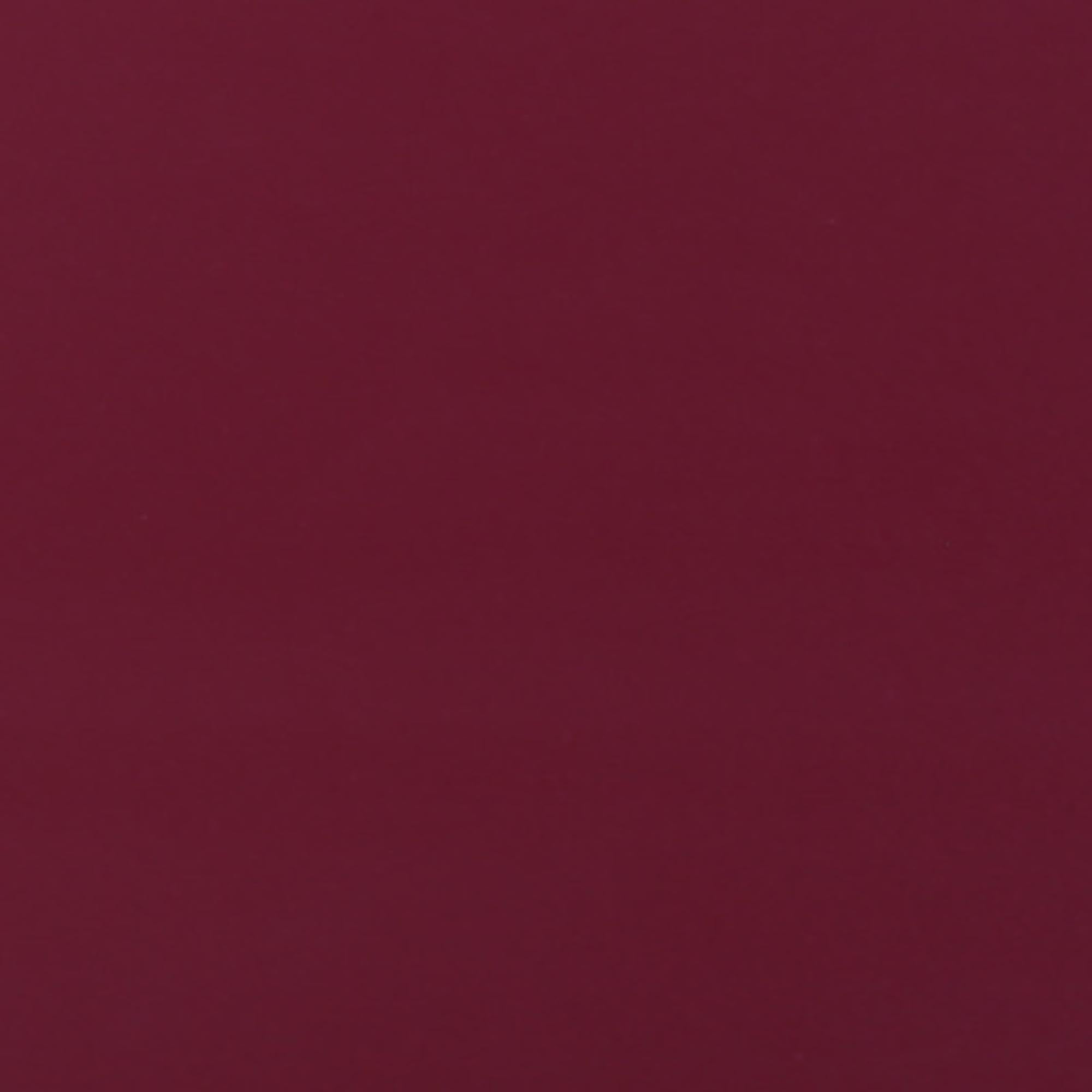 Eleganter HUBER Briefkasten Grimsel für stilvolle Eingangsbereiche.