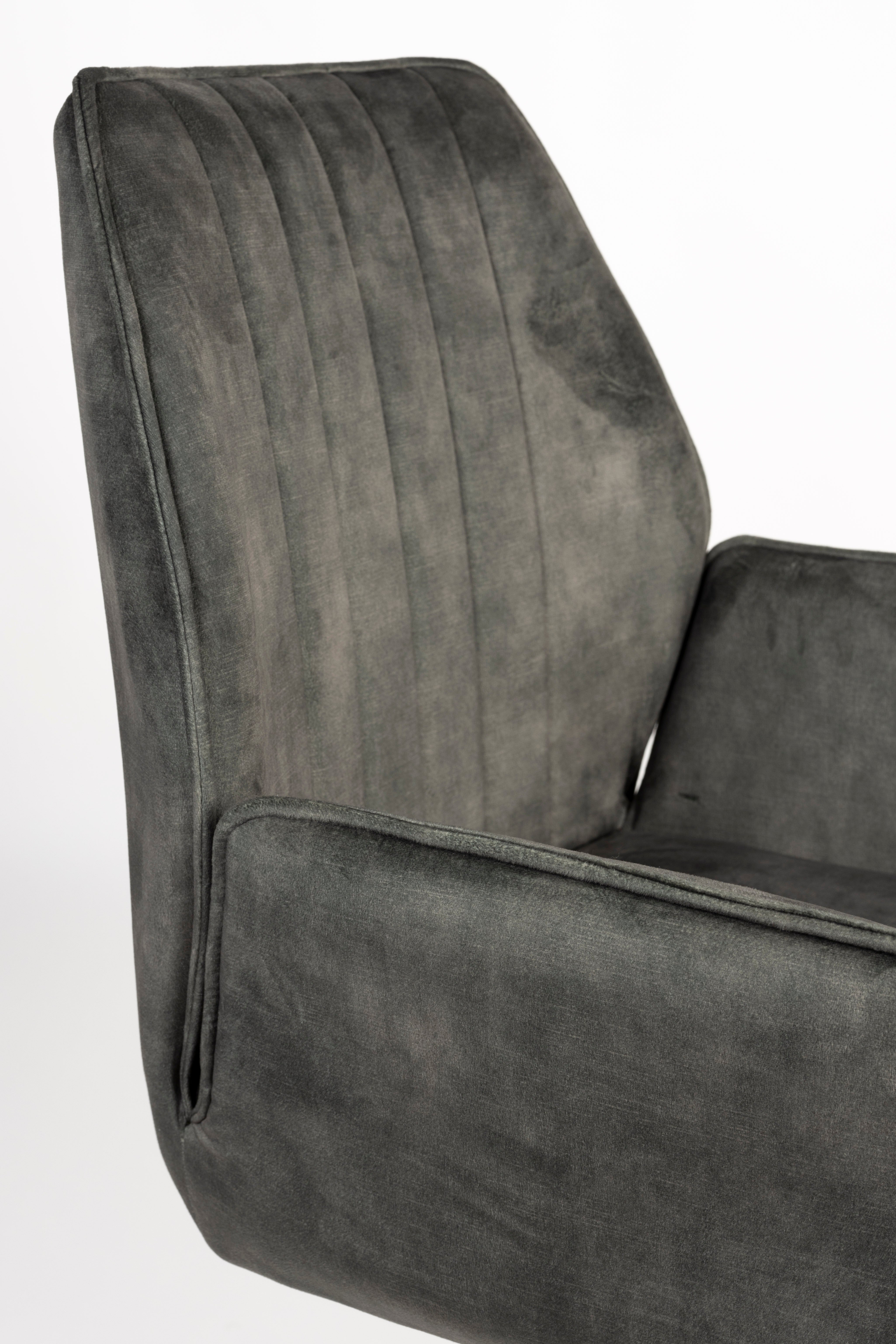 Armlehnstuhl Jamie in Moss präsentiert im Onlineshop von KAQTU Design AG. Stuhl mit Armlehne ist von White Label Living