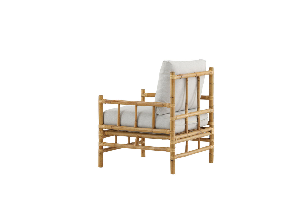 Cane Sofa Sessel in Hellgrau präsentiert im Onlineshop von KAQTU Design AG. Outdoor-Sessel ist von Venture Home