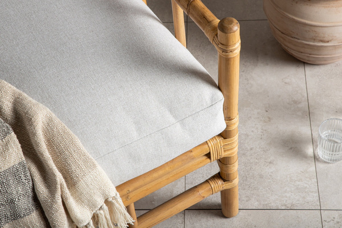 Cane Sofa Sessel in Hellgrau präsentiert im Onlineshop von KAQTU Design AG. Outdoor-Sessel ist von Venture Home