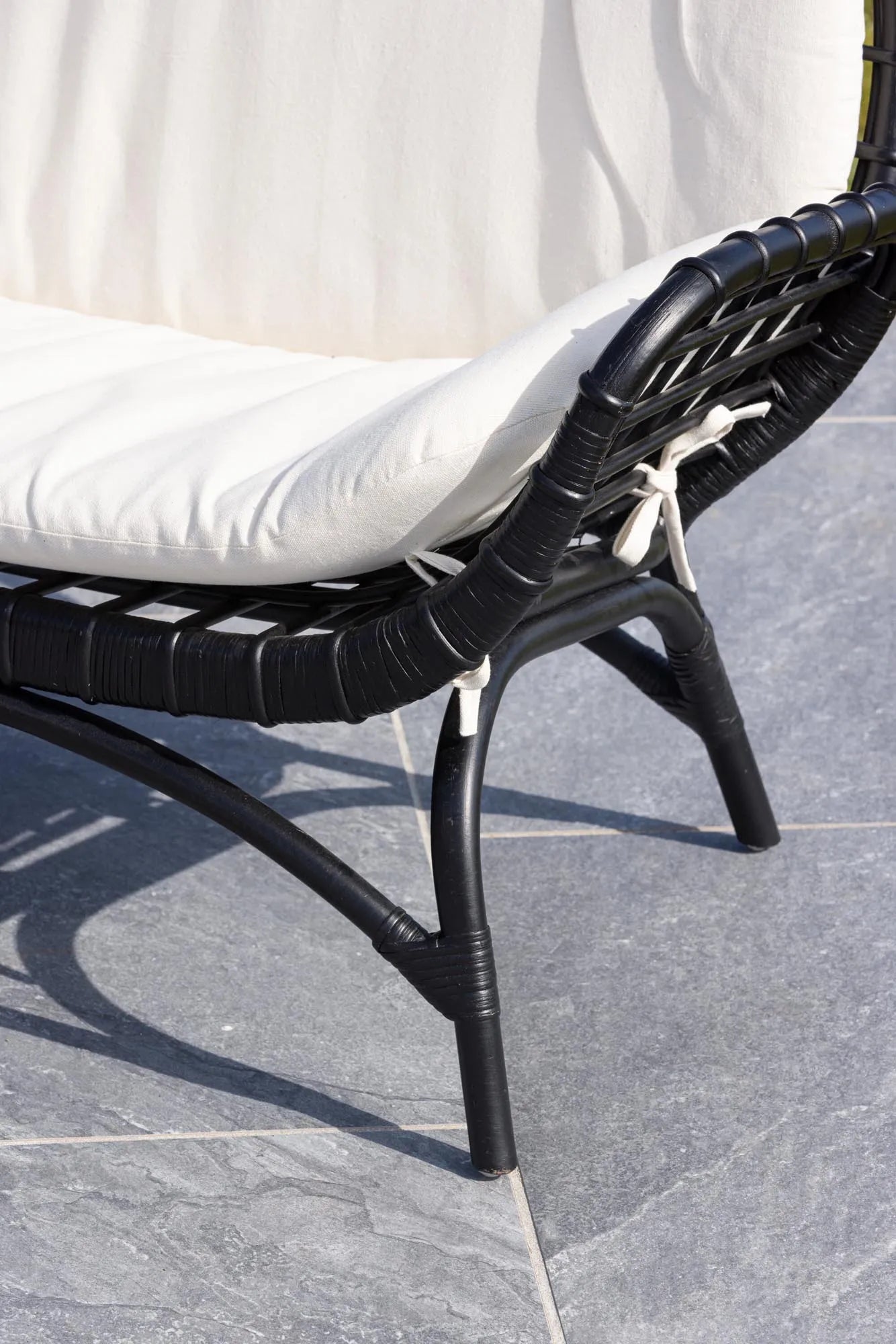 Elegantes Moana Sofa: Komfort und Stil für Ihren Außenbereich.