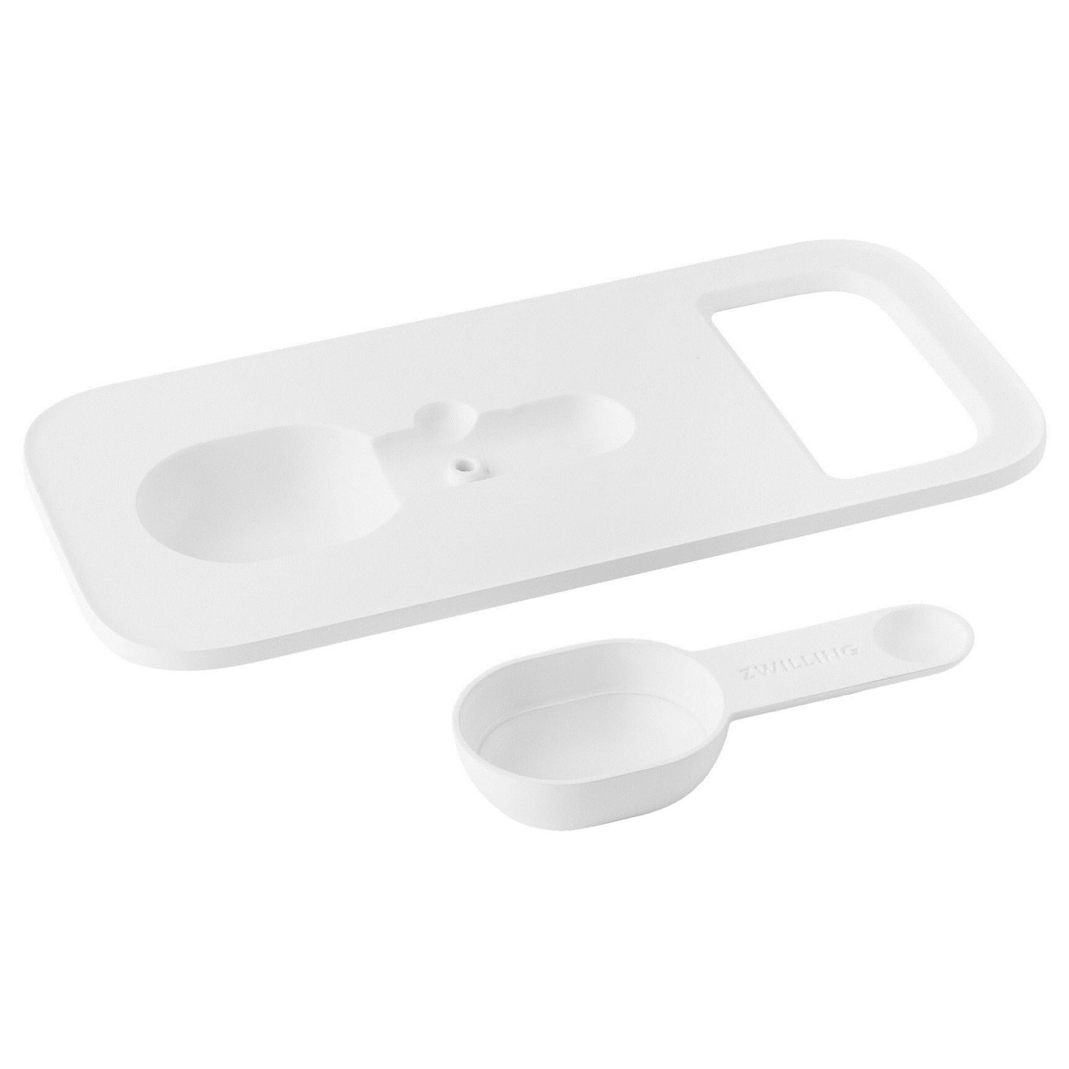 Der Cube M Einsatz mit Messlöffel von Zwilling optimiert Ihre Aufbewahrungsbehälter M, 2M, 3M. Ideal für präzises Dosieren und perfekte Organisation.