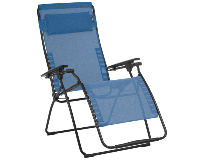 Relaxsessel Futura XL Clip in  präsentiert im Onlineshop von KAQTU Design AG. Outdoor-Sessel mit Armlehnen ist von LAFUMA