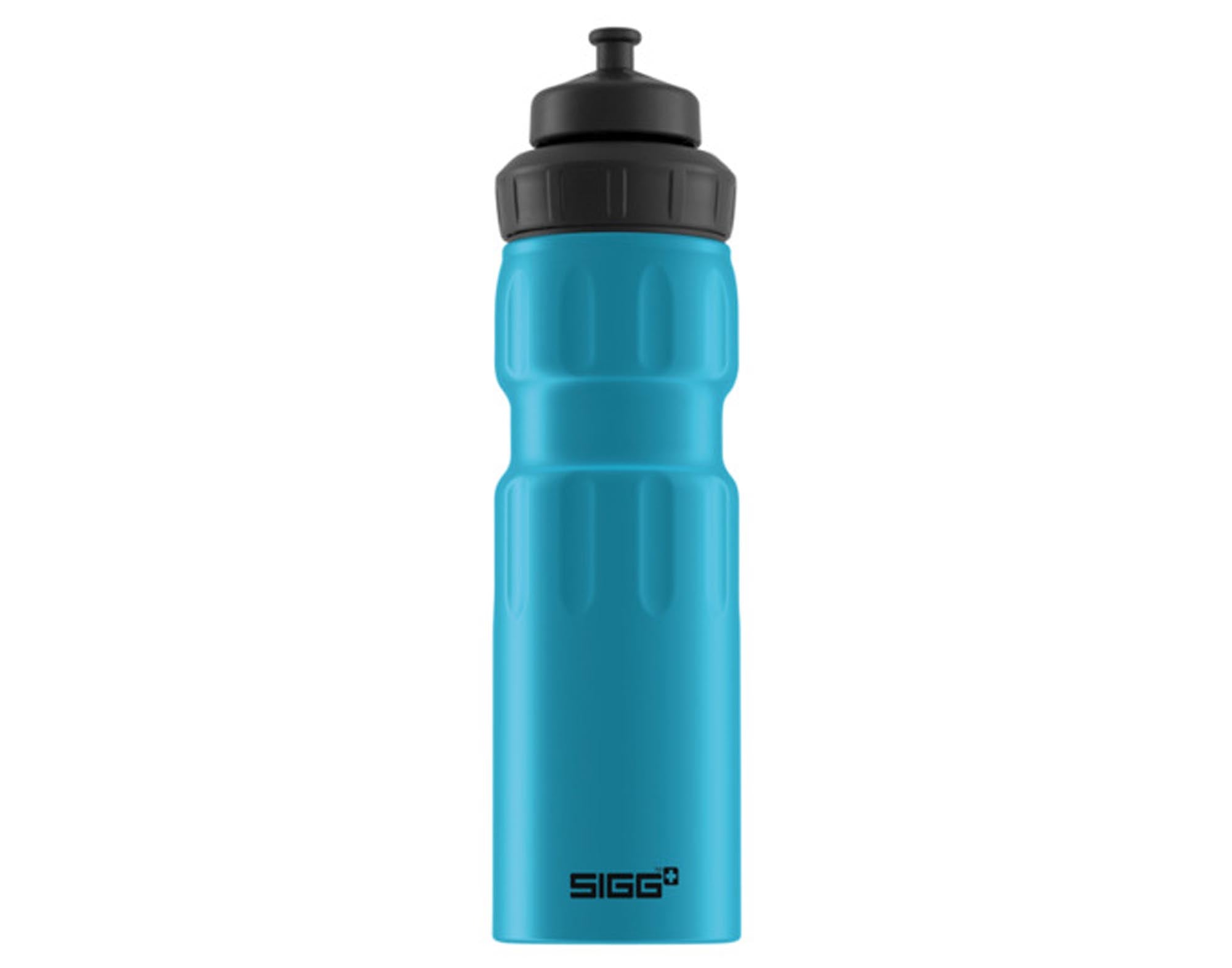 SIGG Trinkflasche Sport Bottle blue 0.75 l in  präsentiert im Onlineshop von KAQTU Design AG. Flasche ist von SIGG