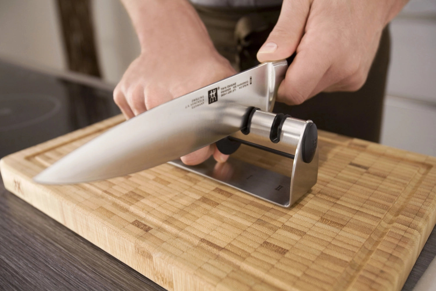 TWINSHARP Select Messerschärfer Inox 195 mm von Zwilling Kitchen, ideal für präzises Schärfen und Pflege Ihrer Küchenmesser.