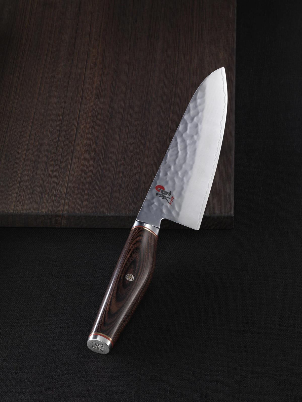MIYABI 6000MCT Gyutoh, 200mm in Braun präsentiert im Onlineshop von KAQTU Design AG. Damastmesser ist von Miyabi