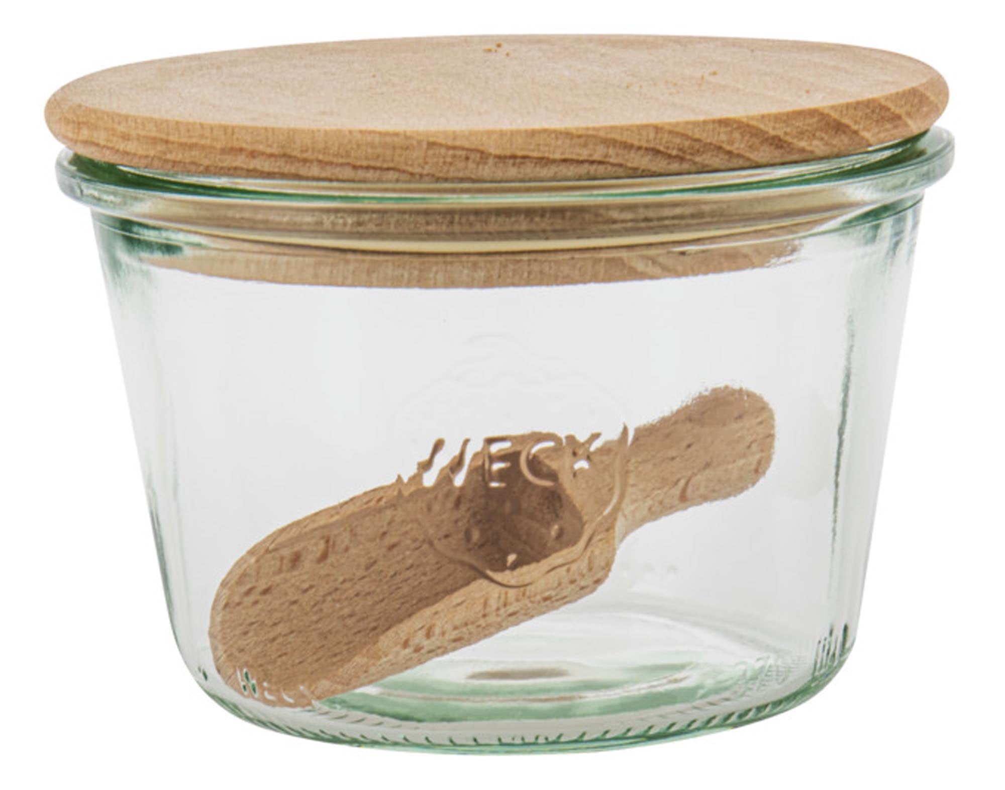 WECK Einmachglas Sturzform mit Holzdeckel und Schaufel250 ml ø 100 mm in  präsentiert im Onlineshop von KAQTU Design AG. Aufbewahrungsdose ist von WECK