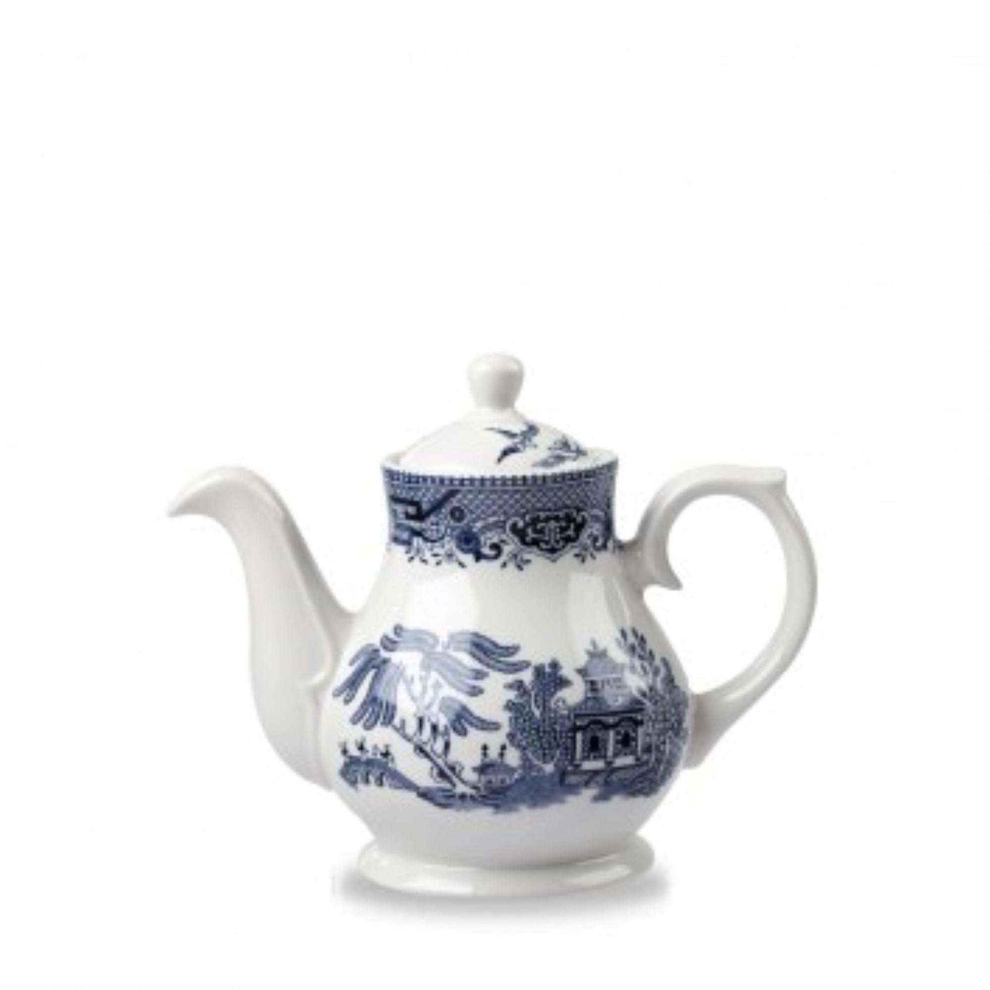 Elegante 42cl Porzellankanne von Churchill, hitzebeständig, kratzfest, mit klassischem Blue Willow Design, spülmaschinenfest.