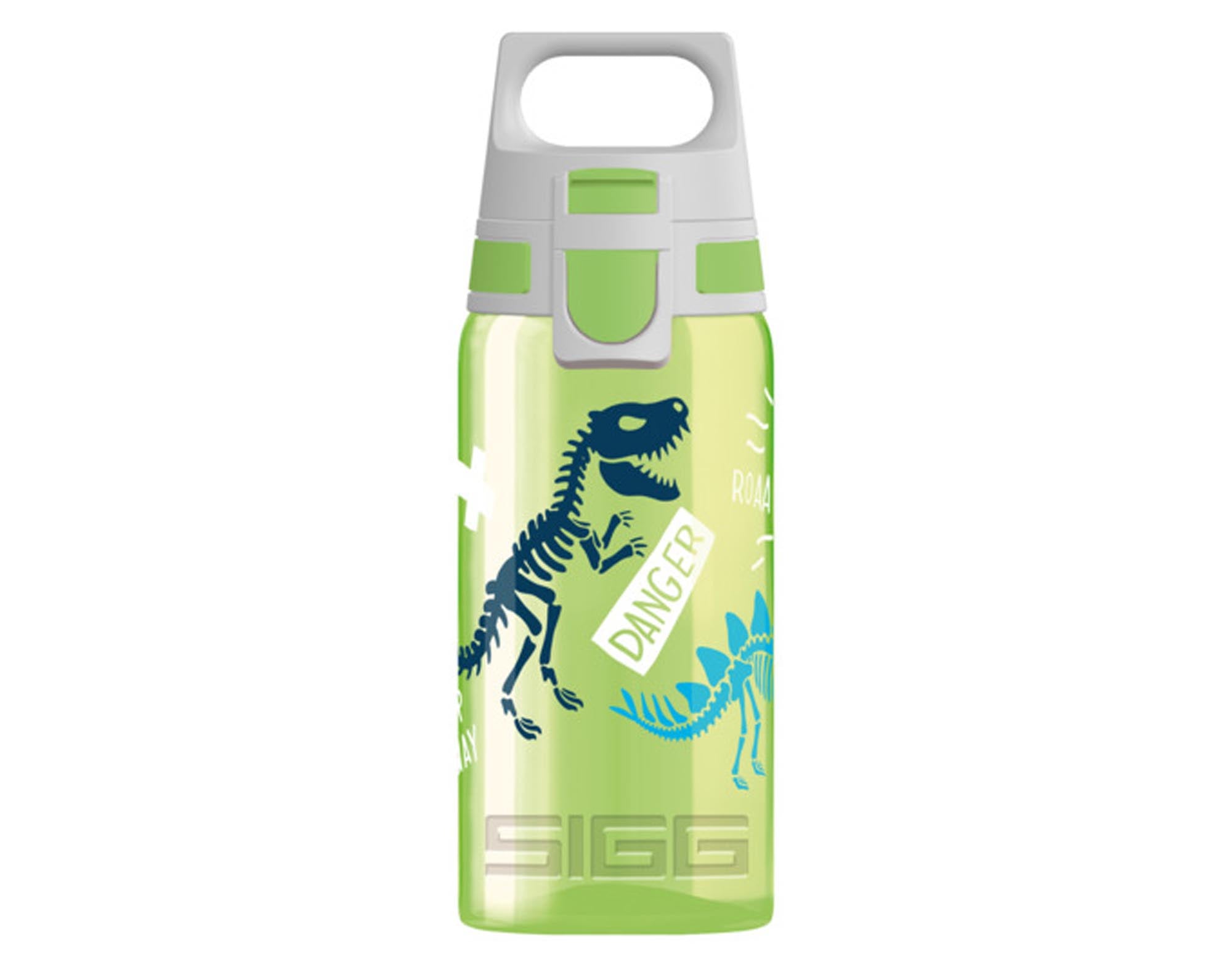 SIGG Viva One Jurassica: Leichte, robuste 0.5L Trinkflasche. Ideal für Sport, Schule, Arbeit. Umweltfreundlich, stilvoll, praktisch.