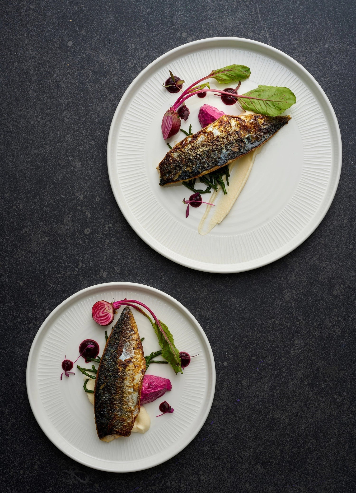 Weißer 21 cm Teller aus hochwertigem Bambus von Churchill, ideal für stilvolle Anlässe und umweltbewusste Gastronomie.