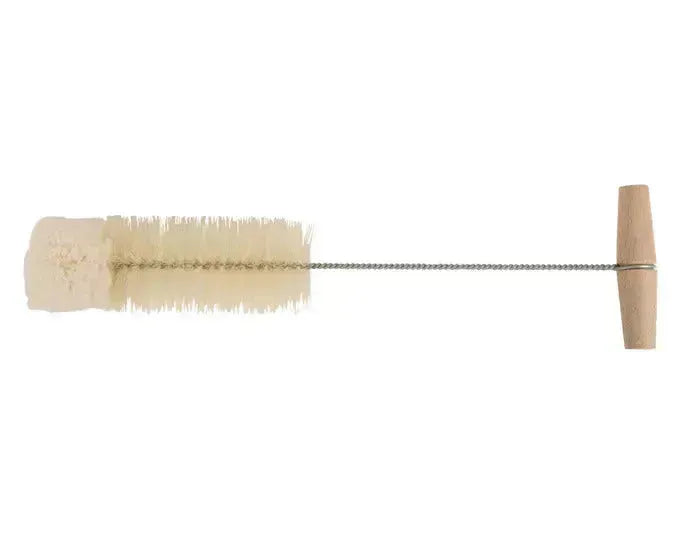 REDECKER Reinigungsbürste mit Holzgriff 35 cm in  präsentiert im Onlineshop von KAQTU Design AG. Haushaltshilfen ist von REDECKER