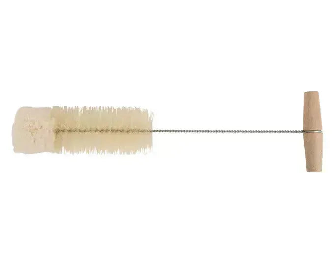 REDECKER Reinigungsbürste mit Holzgriff 35 cm in  präsentiert im Onlineshop von KAQTU Design AG. Haushaltshilfen ist von REDECKER
