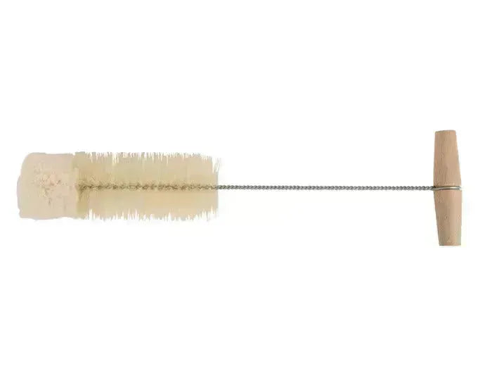 REDECKER Reinigungsbürste mit Holzgriff 35 cm in  präsentiert im Onlineshop von KAQTU Design AG. Haushaltshilfen ist von REDECKER