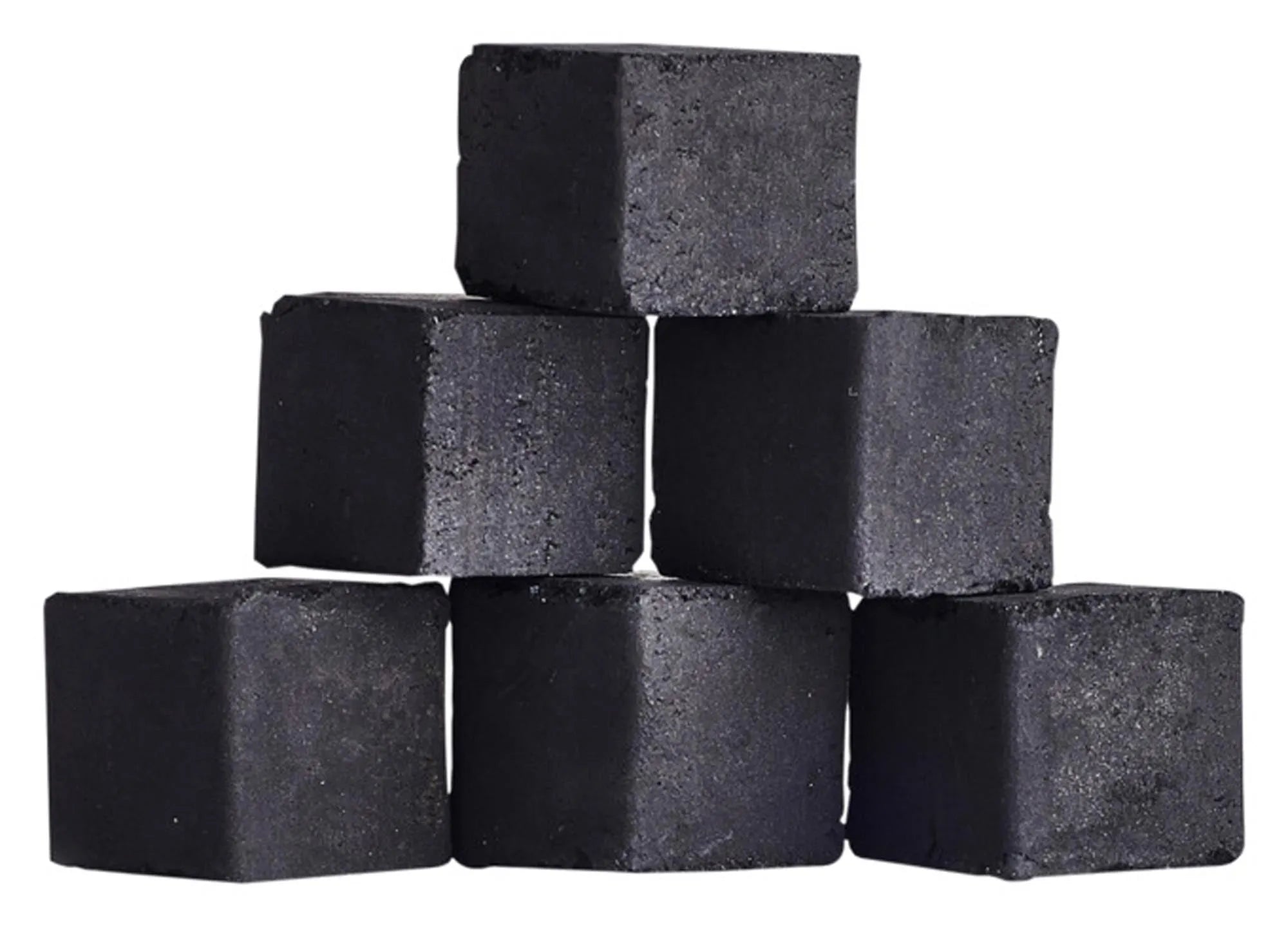 Hochwertige Kokoko Mini Cubes Grillkohle von MCBRIKETT, 1 kg, ideal für effizientes und langanhaltendes Grillen.