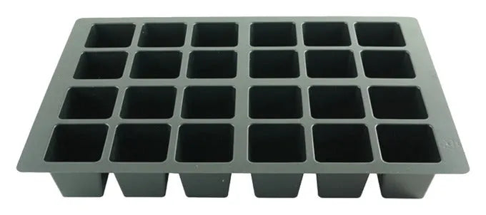 SIENA GARDEN Topfplatte 310x530 mm für 24 Töpfe 7.4 cm in  präsentiert im Onlineshop von KAQTU Design AG. Gartenutensilien ist von SIENA GARDEN