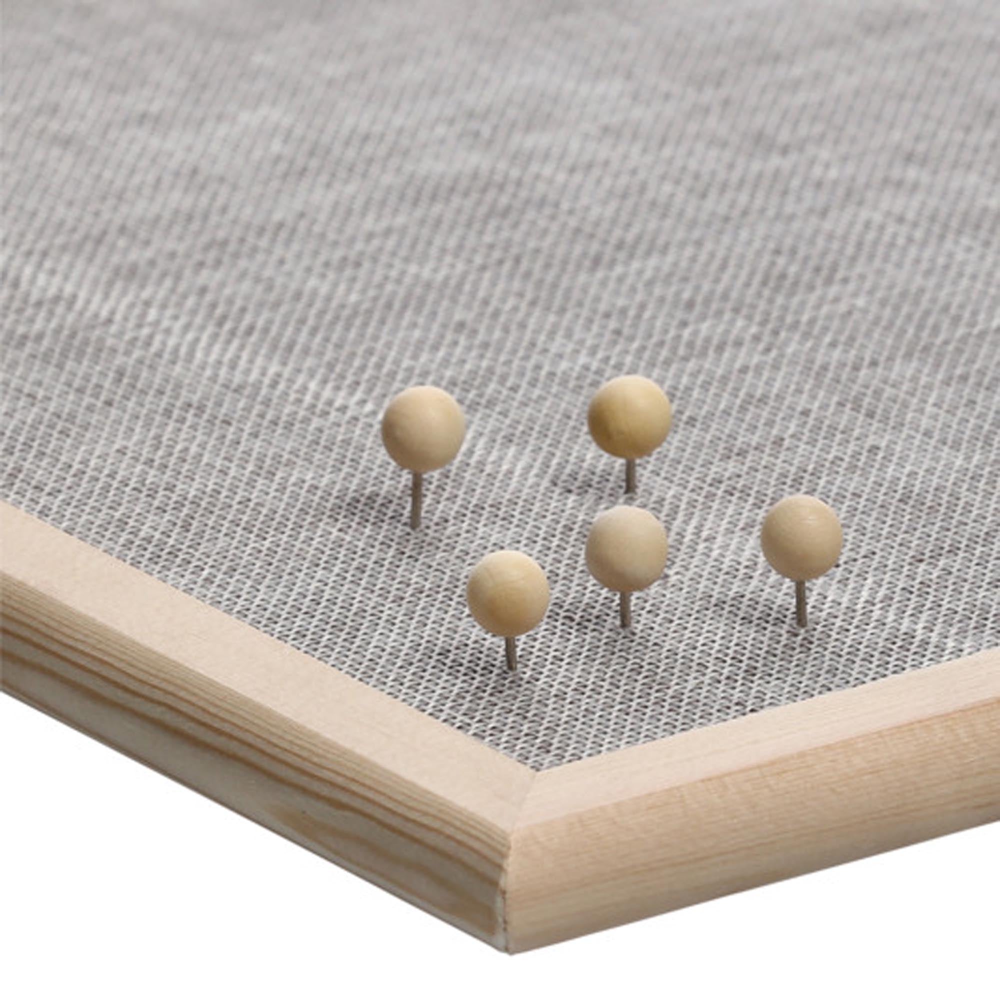 ZELLER PRESENT Pinnwand Leinen und Kiefer 30x40 cm in  präsentiert im Onlineshop von KAQTU Design AG. Büromaterial ist von ZELLER PRESENT