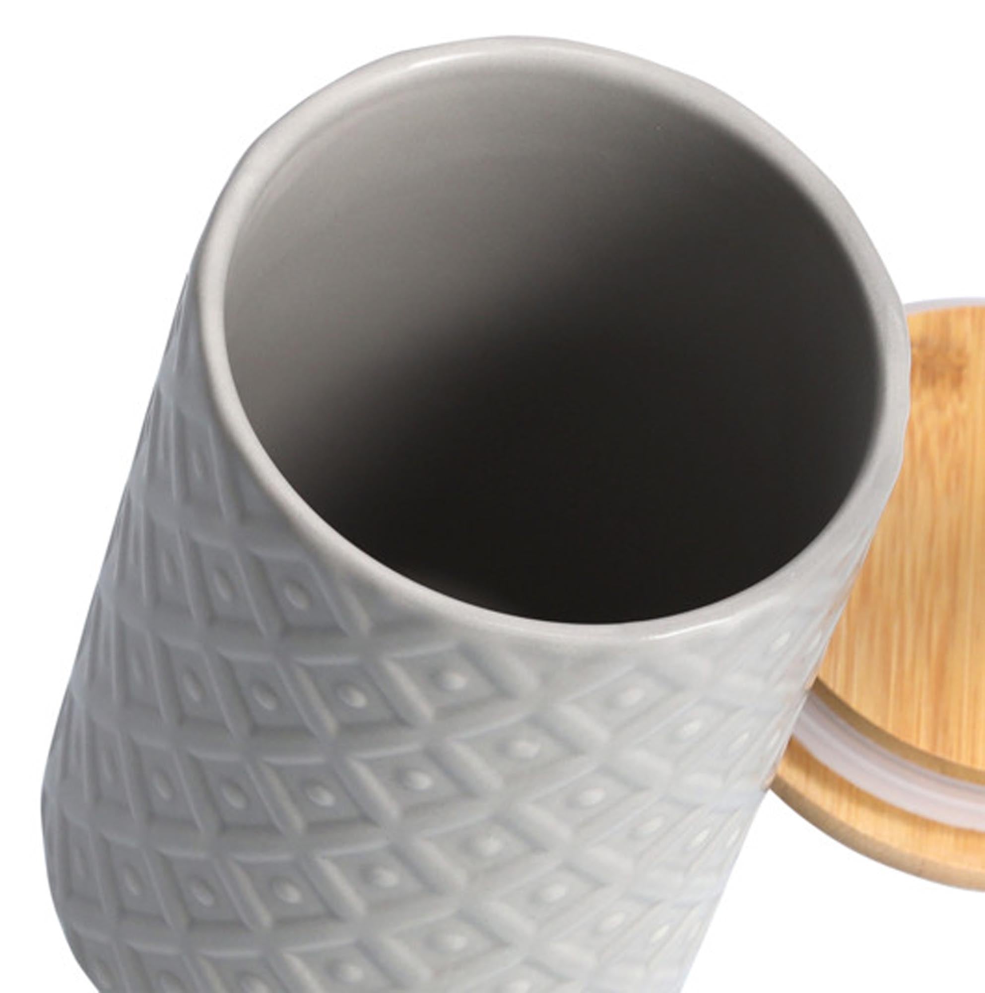 ZELLER PRESENT Vorratsdose mit Bambusdeckel weiss Steingut 770 ml in  präsentiert im Onlineshop von KAQTU Design AG. Aufbewahrungsdose ist von ZELLER PRESENT